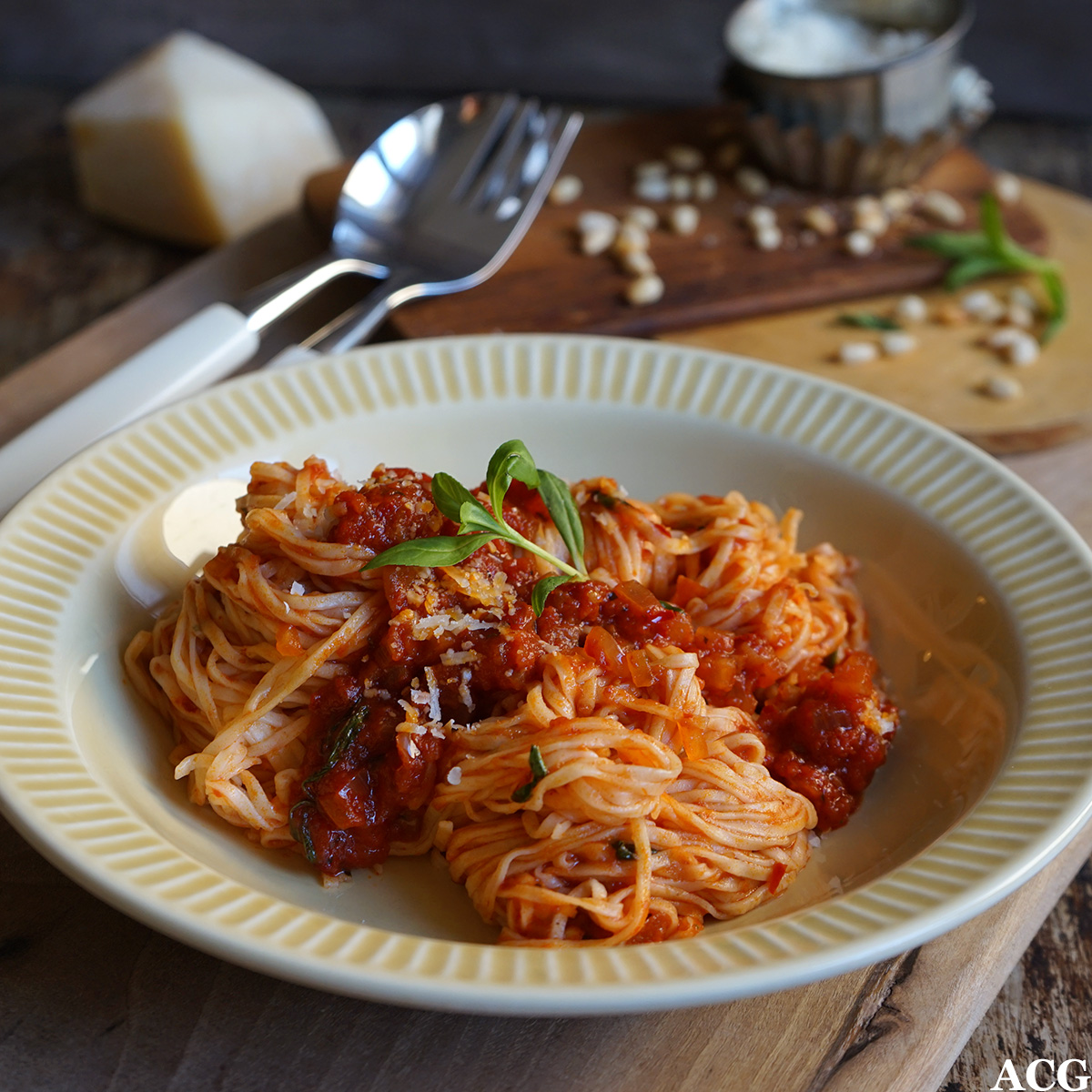 pasta med nduja i tomatsaus og estragon
